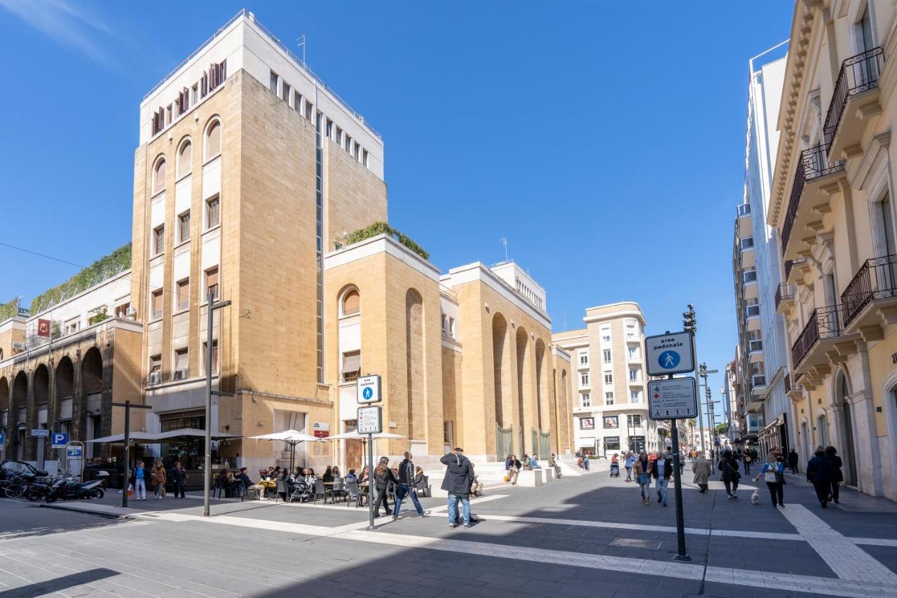 Bari Centrale Railway Station Apartment Экстерьер фото