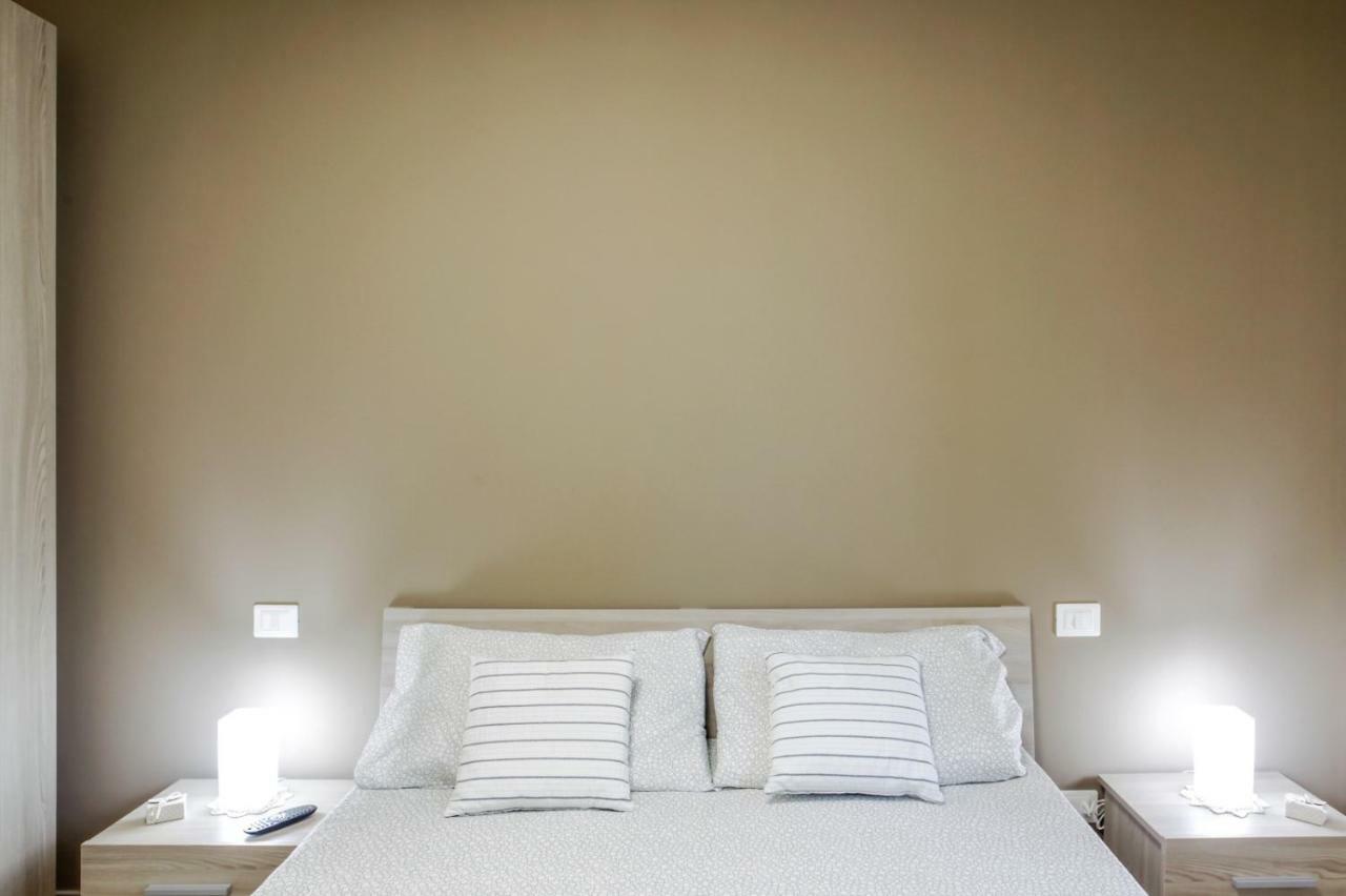 Bari Centrale Railway Station Apartment Экстерьер фото